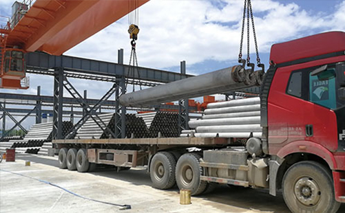 抱壓式管樁壓樁機與頂壓式管樁壓樁機的優缺點